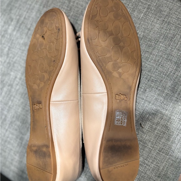 Coach Cream Leather Accessory - Picture 6 of 6